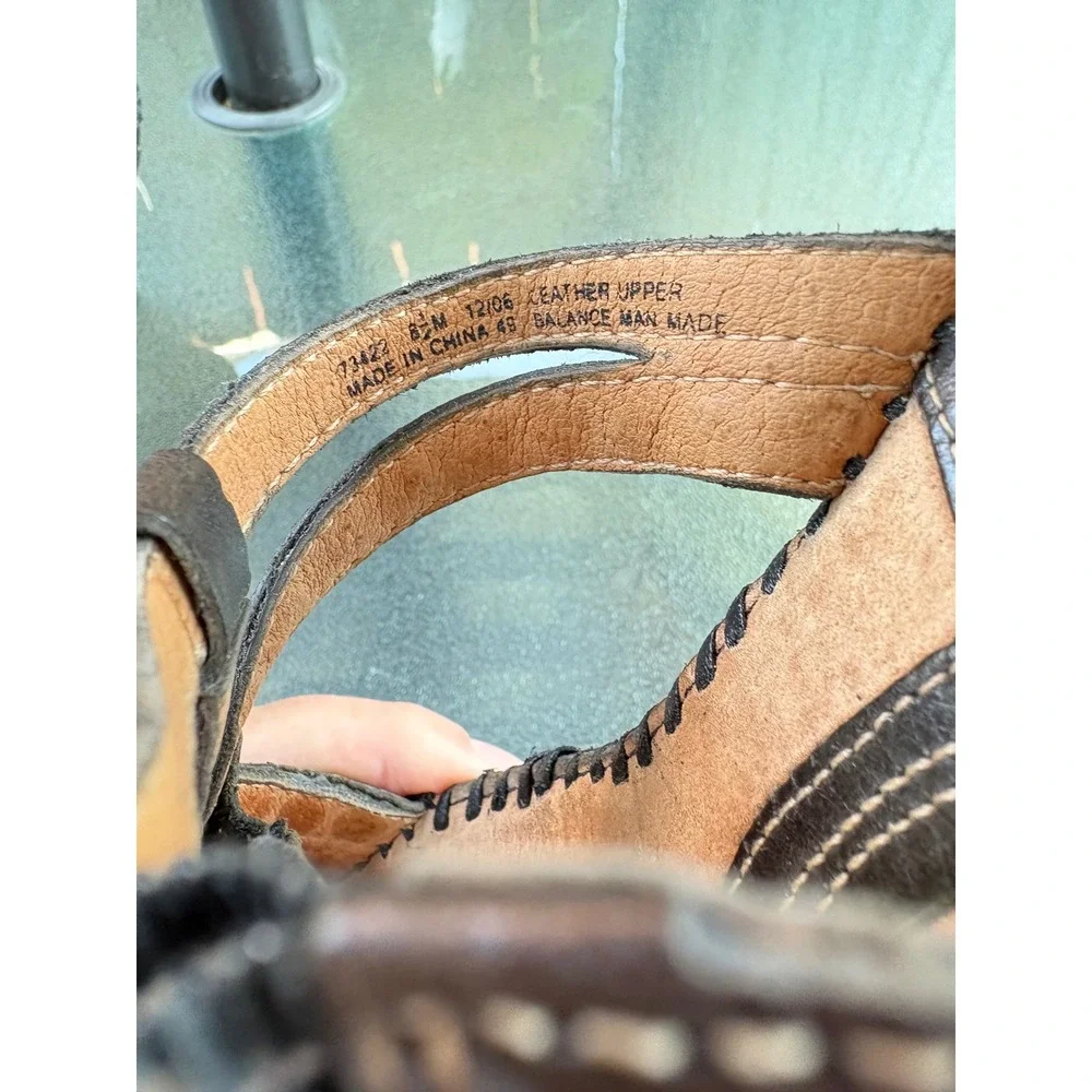 Clarks women artisan